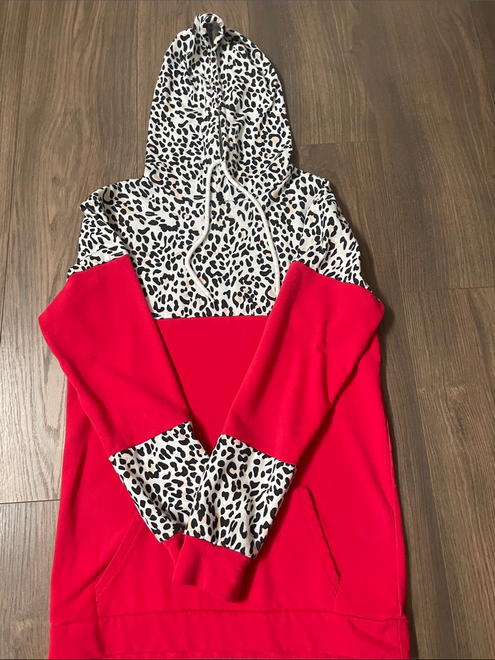 Leopard-Accent Red Hooded Women's Sweater